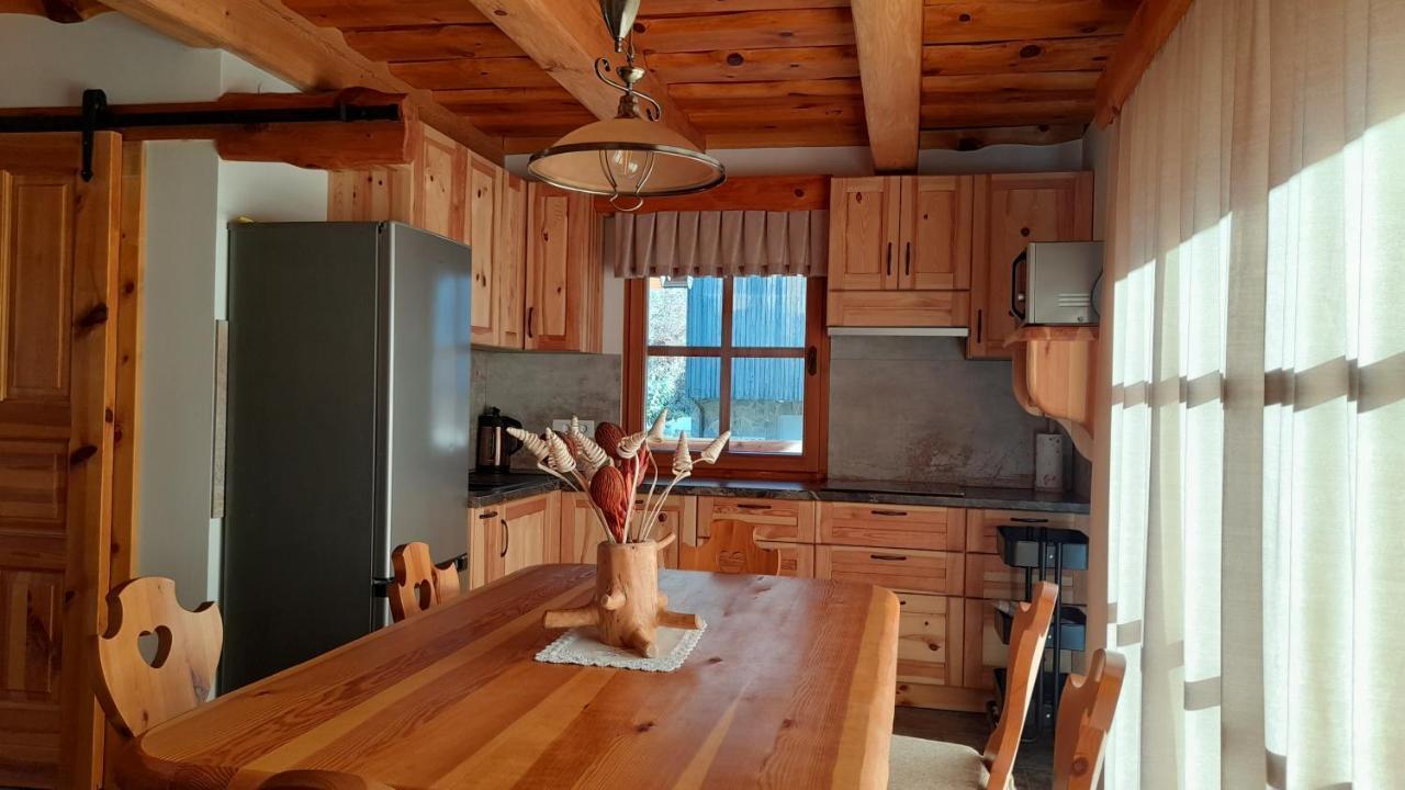 Apartma In Bungalov Jezerci Gozd Martuljek Luaran gambar