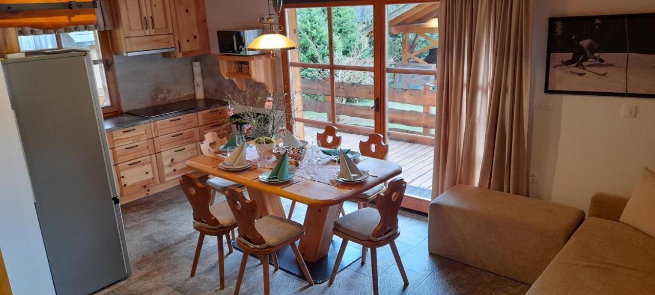 Apartma In Bungalov Jezerci Gozd Martuljek Luaran gambar