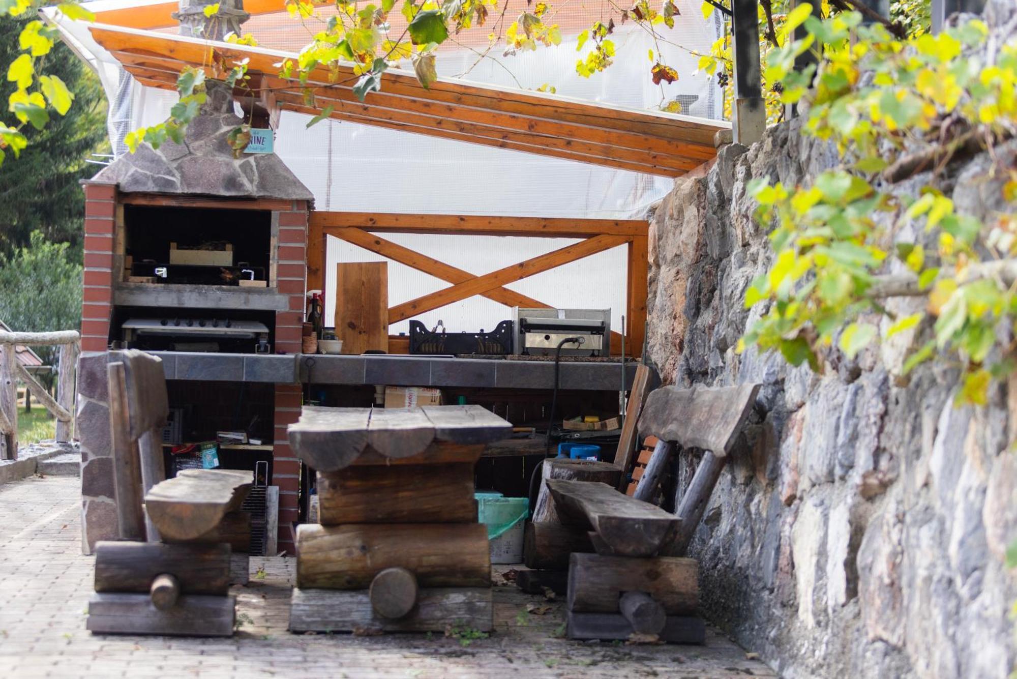Apartma In Bungalov Jezerci Gozd Martuljek Luaran gambar